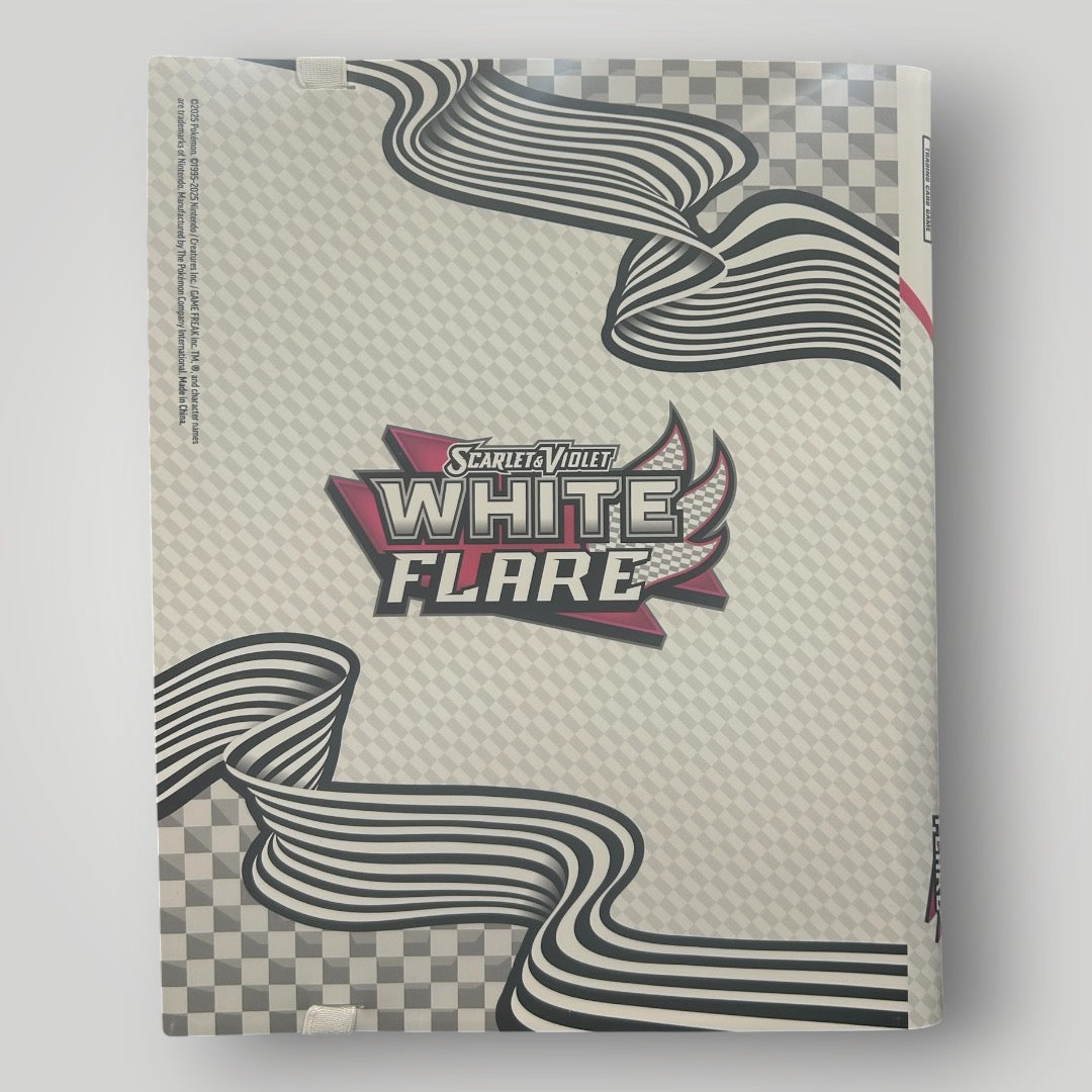 S&V White Flare Binder