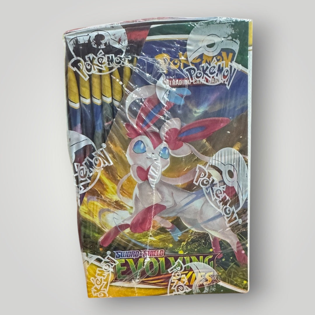Evolving Skies Booster Box