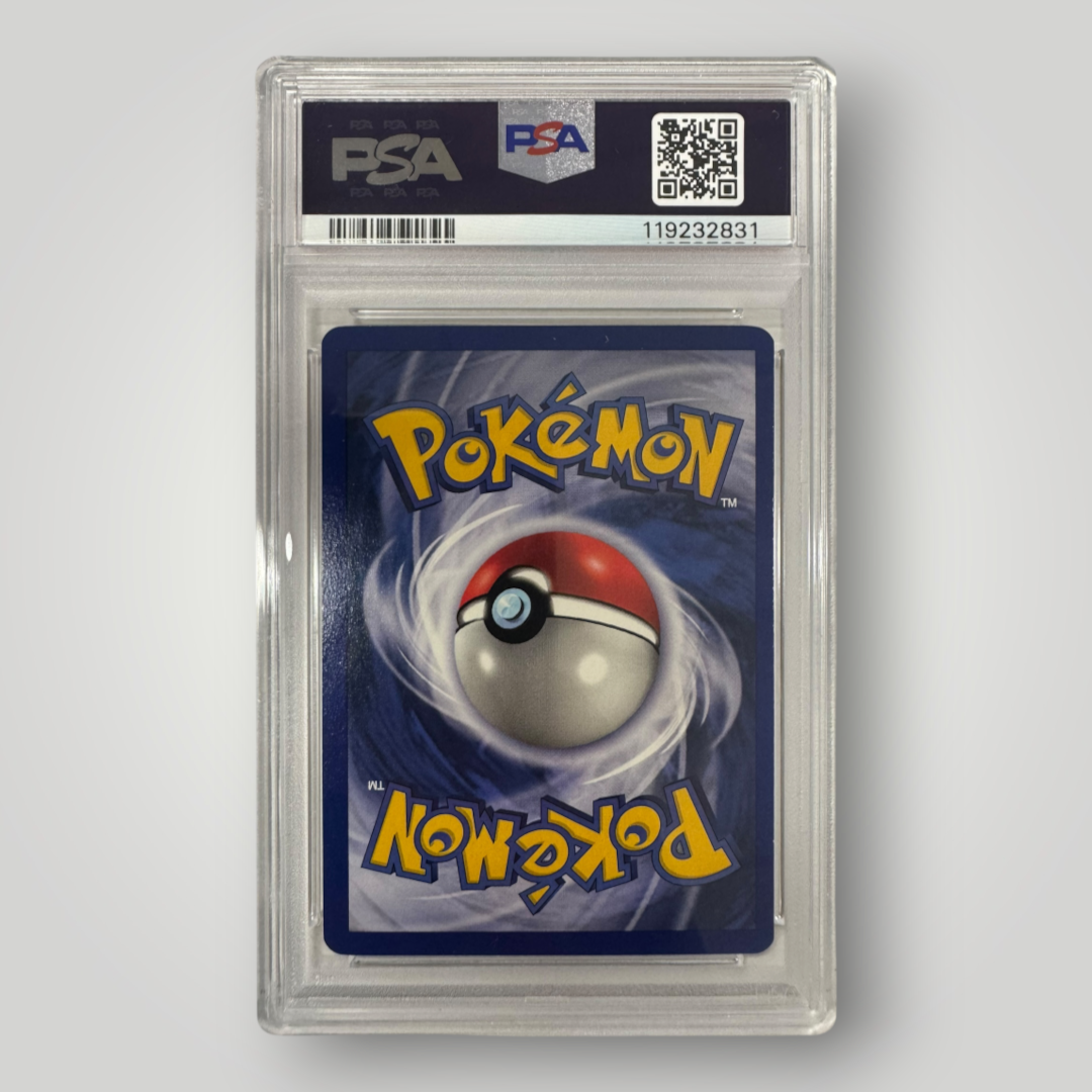 1999 Pokemon Zapdos-Holo PSA 9