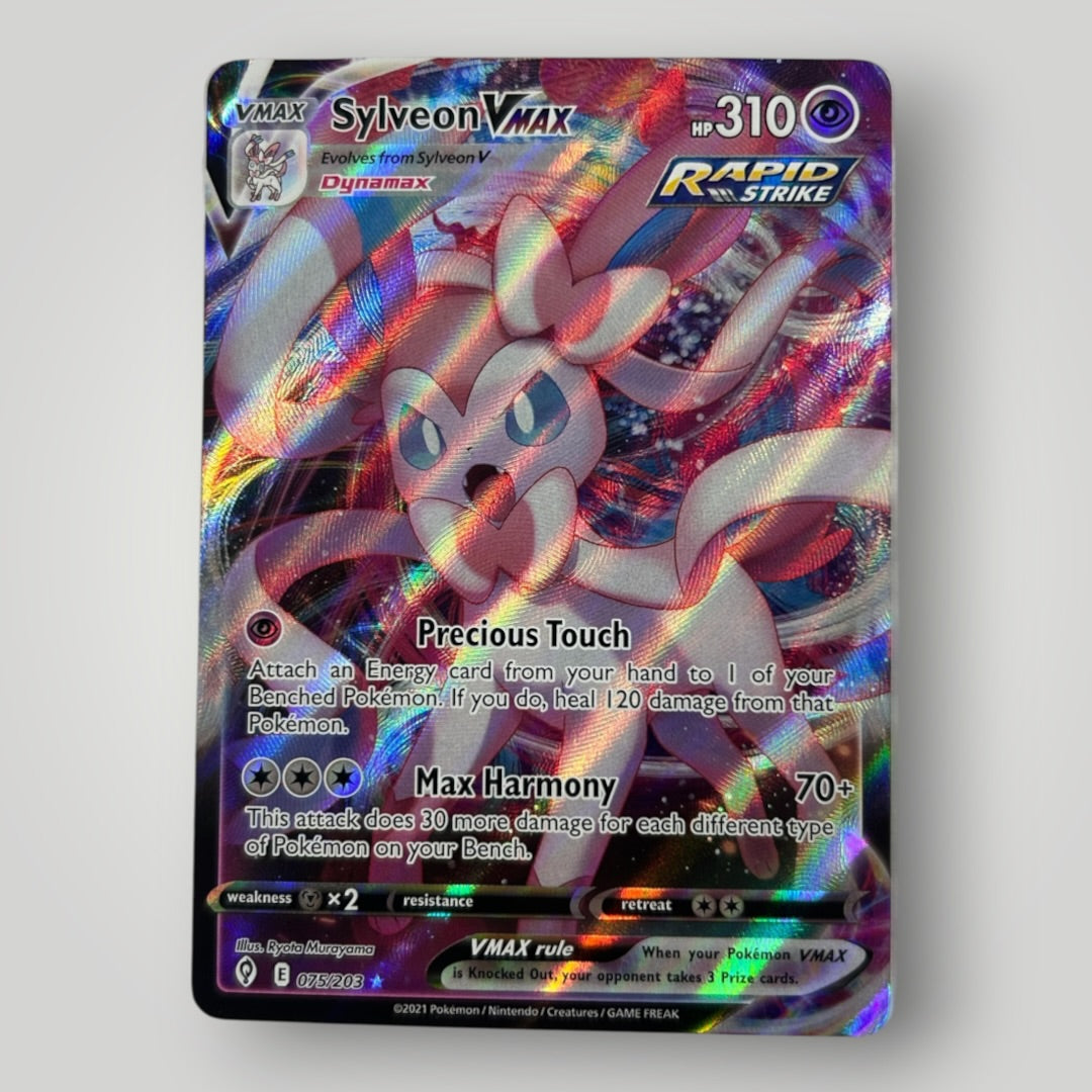 Sylveon Vmax 075/203