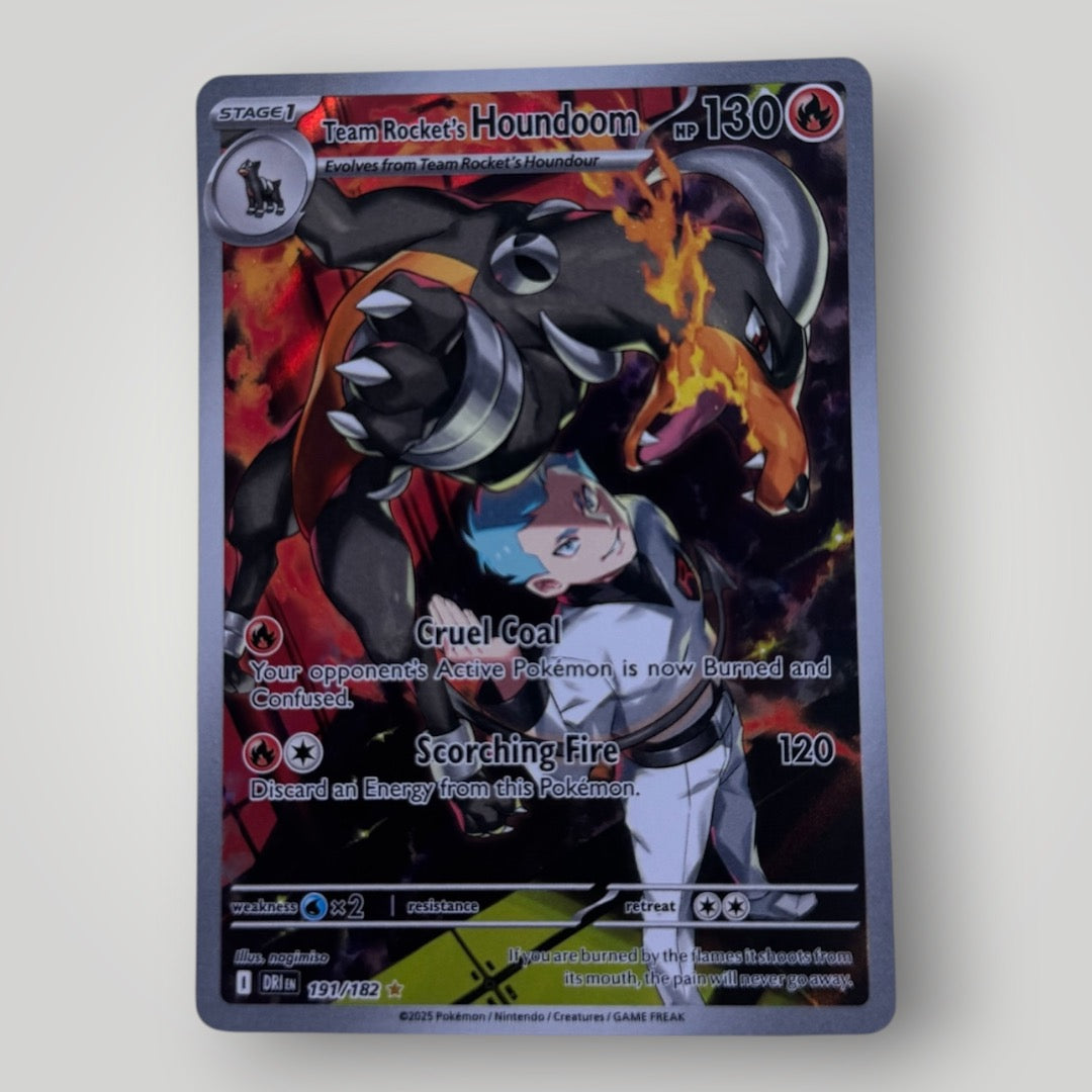 Team Rocket’s Houndoom 191/182