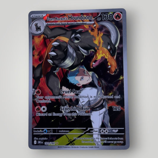 Team Rocket’s Houndoom 191/182